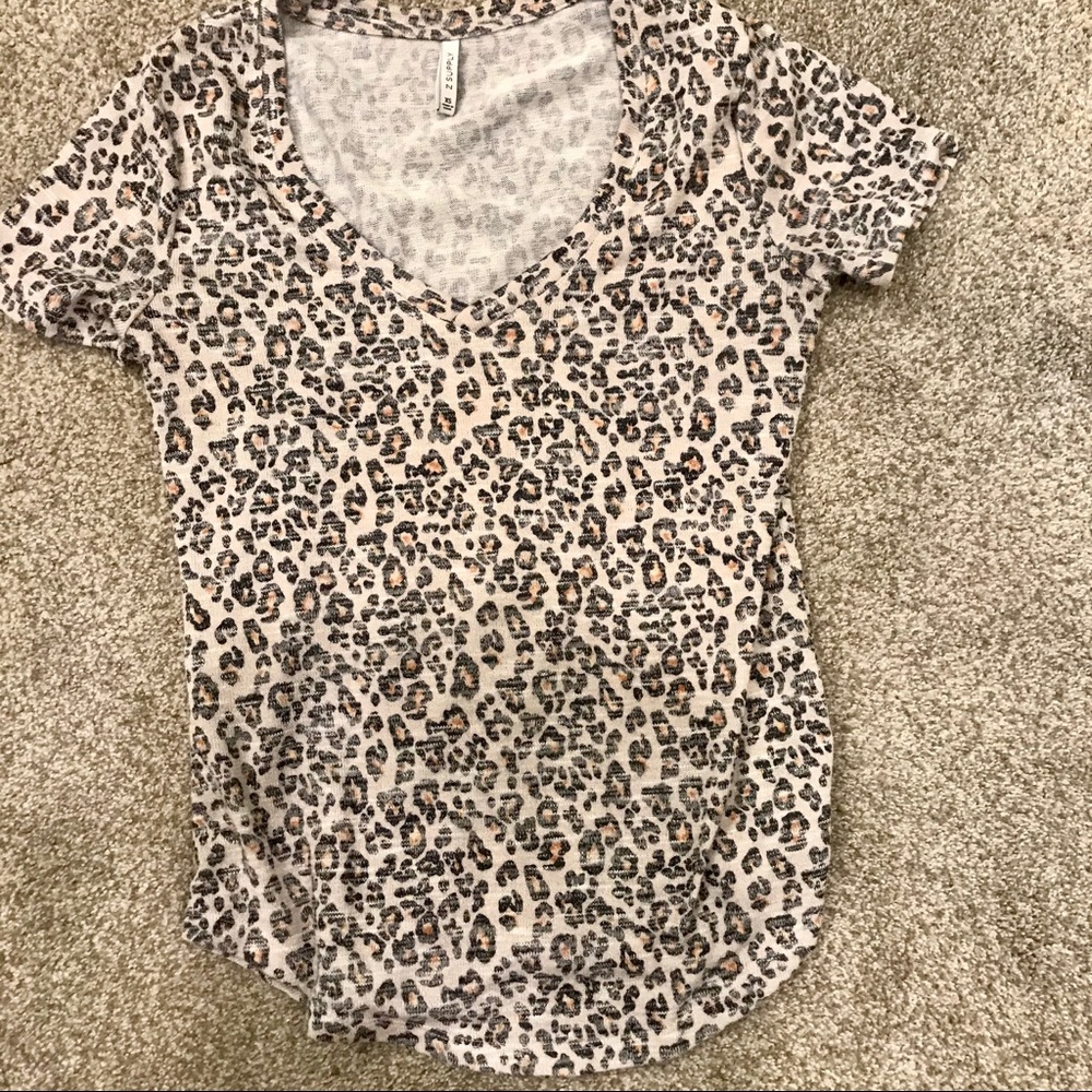 Worn once!!!  Brand new Z Supply leopard v neck